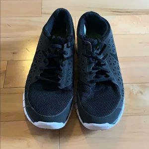 Nine running shoes 9,5 US